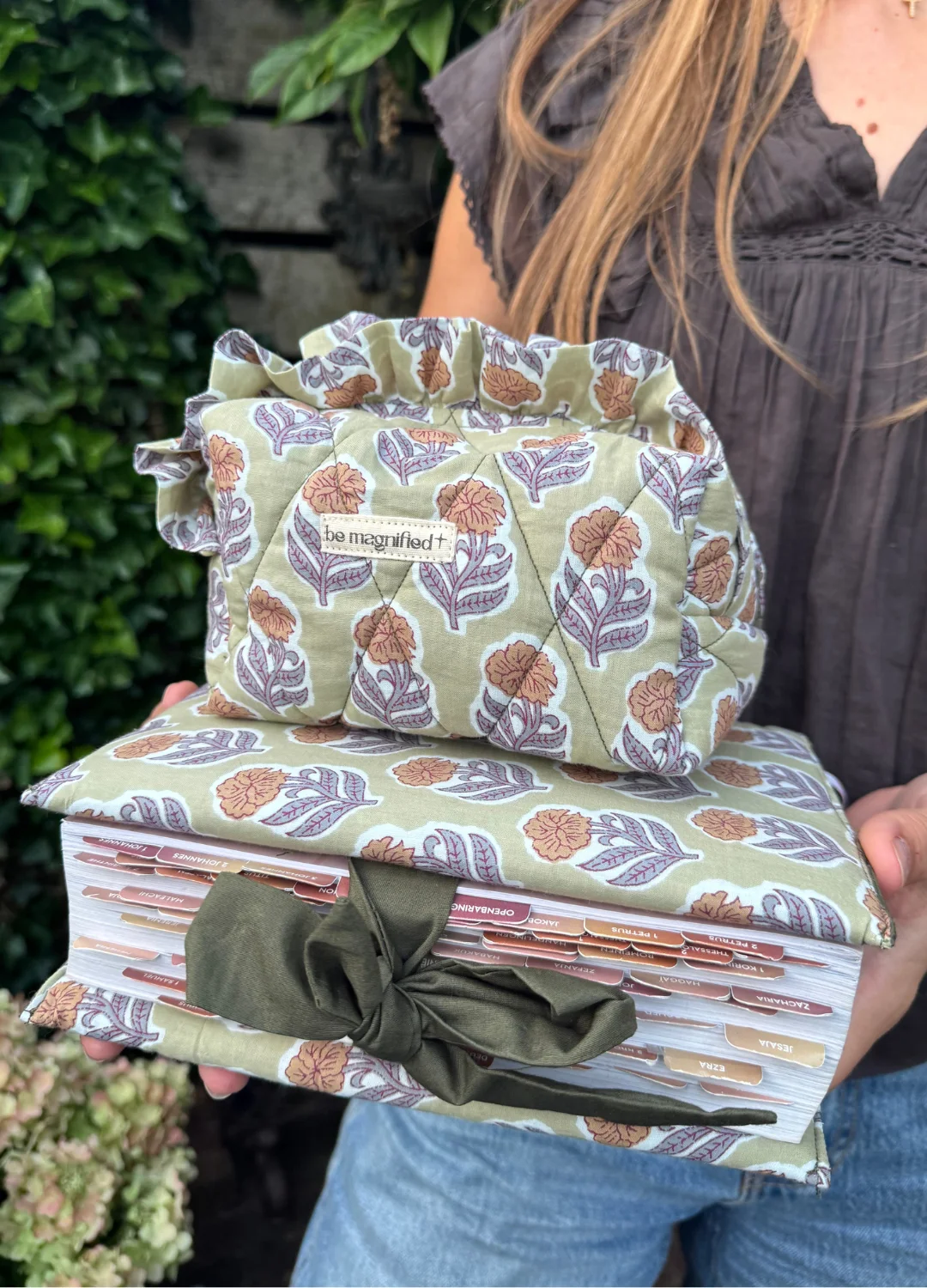 Bijbelhoes en etui